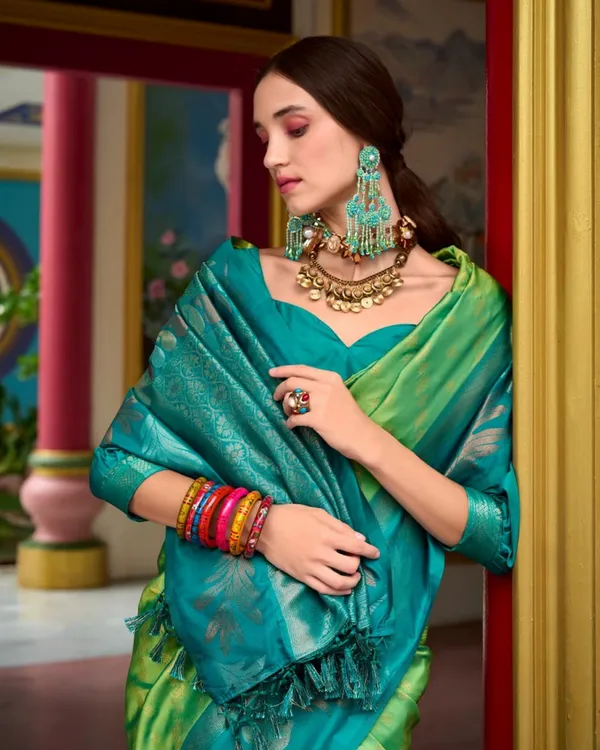 Bottle_Blue_And_Green_Color_Signature_Line_Soft_Banarasi_Silk_Saree_with_Classy_Bloue_Piece