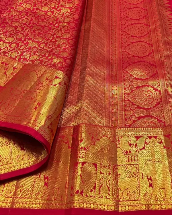 Red_Color_Latest_Arrival_Soft_Banarasi_Silk_Saree_with_Pure_Golden_Zari_Work_&_Classy_Bloue_Piece