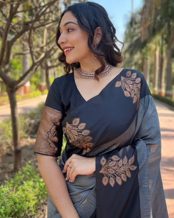 Grey_And_Black_Color_Recent_Drop_Soft_Banarasi_Silk_Saree_with_Classy_Bloue_Piece