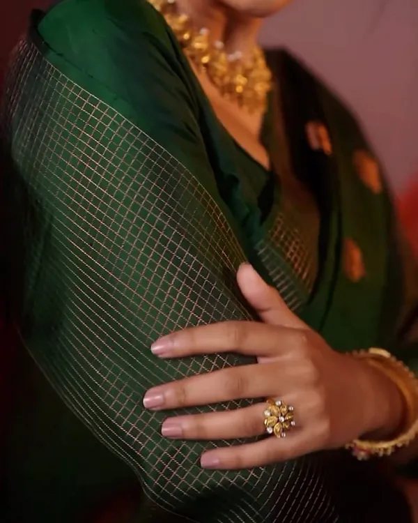 Green_Color_Updated_Edition_Soft_Banarasi_Silk_Saree_with_Classy_Bloue_Piece