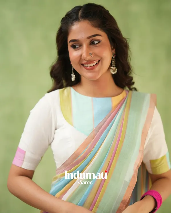 Pastel_Multicolor_Striped_Mulmul_Cotton_Saree_Saree_with_Blouse_Piece