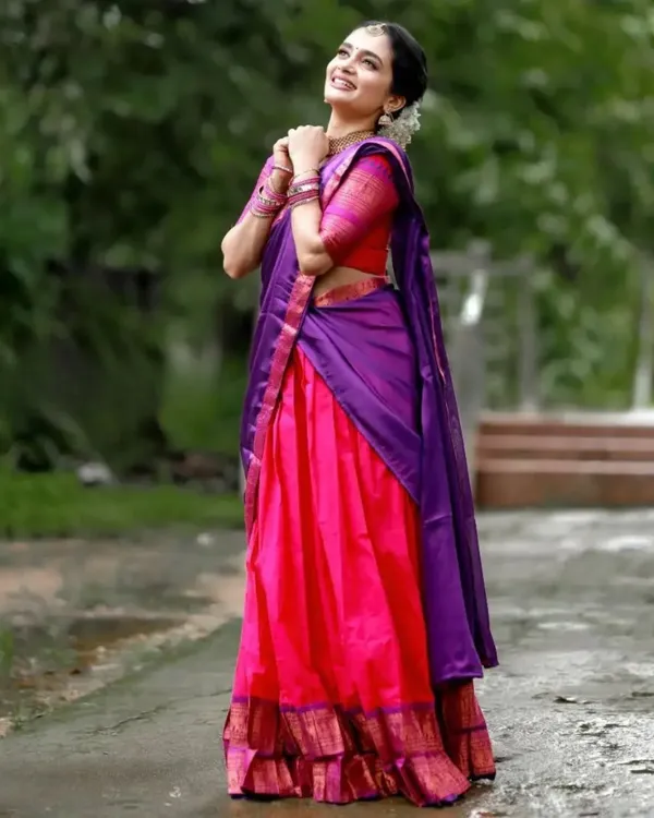 Purple_And_Pink_Color_Kanchipuram_Zari_Weaving_Half_Saree_With_Blouse__Silk_Dupatta
