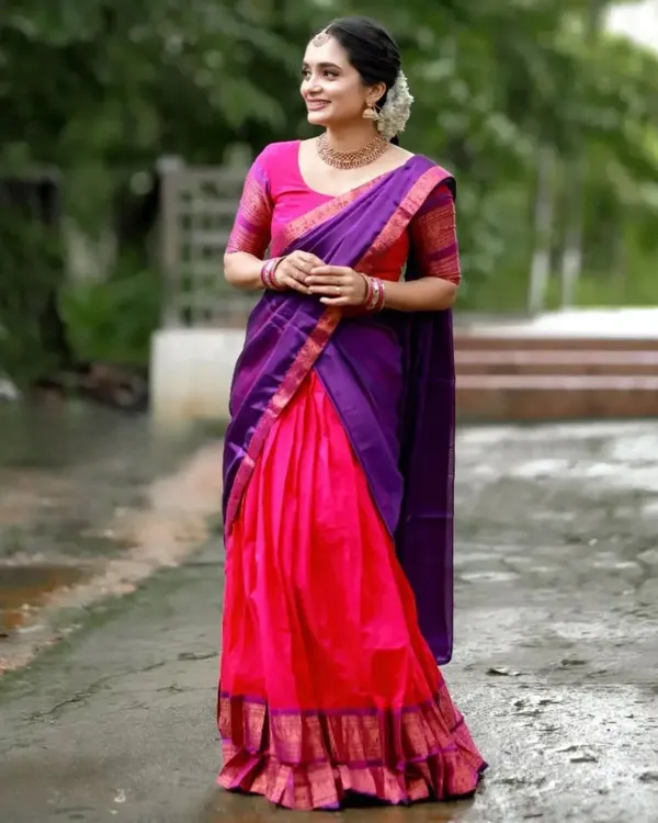Purple_And_Pink_Color_Kanchipuram_Zari_Weaving_Half_Saree_With_Blouse__Silk_Dupatta