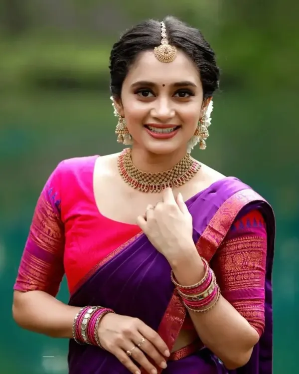 Purple_And_Pink_Color_Kanchipuram_Zari_Weaving_Half_Saree_With_Blouse__Silk_Dupatta