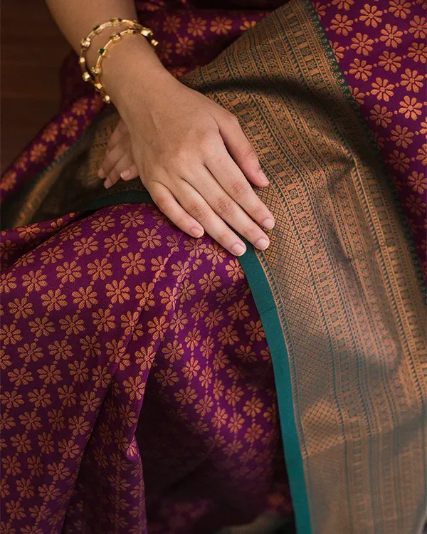 Purple_Color_Latest_Drop_Soft_Banarasi_Silk_Saree_with_Classy_Bloue_Piece