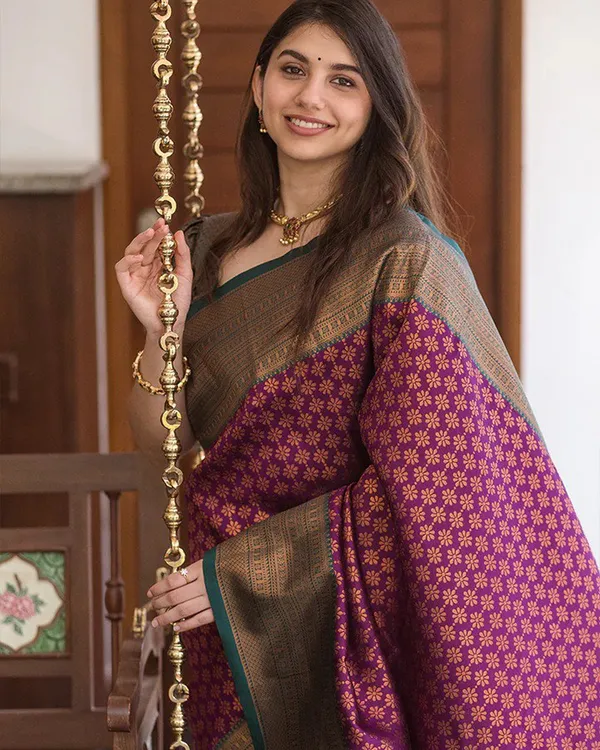 Purple_Color_Latest_Drop_Soft_Banarasi_Silk_Saree_with_Classy_Bloue_Piece