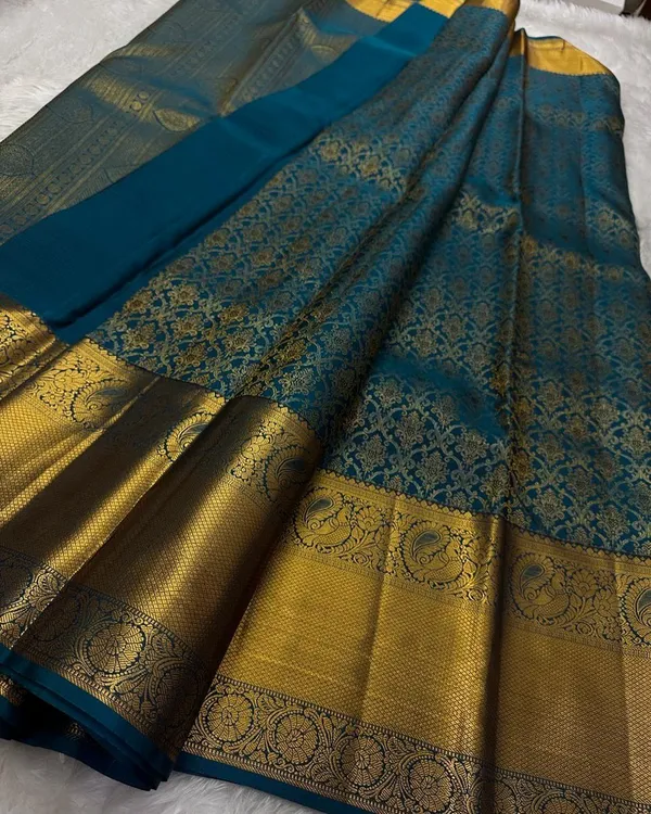 Bottle_Blue_Color_Now_Available_Soft_Banarasi_Silk_Saree_with_Pure_Golden_Zari_Work_&_Classy_Bloue_Piece