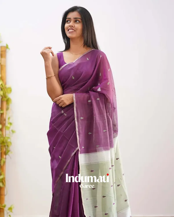 Purple_Color_Cotton_Silk_Saree_with_Calssy_Blouse_and_tassels