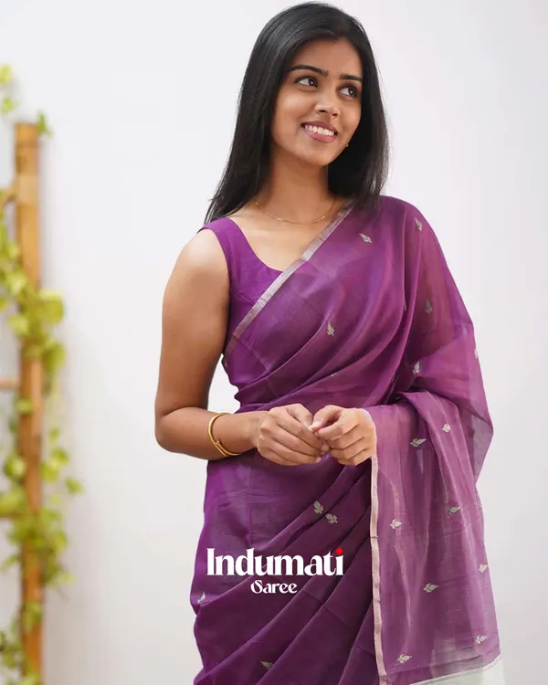 Purple_Color_Cotton_Silk_Saree_with_Calssy_Blouse_and_tassels