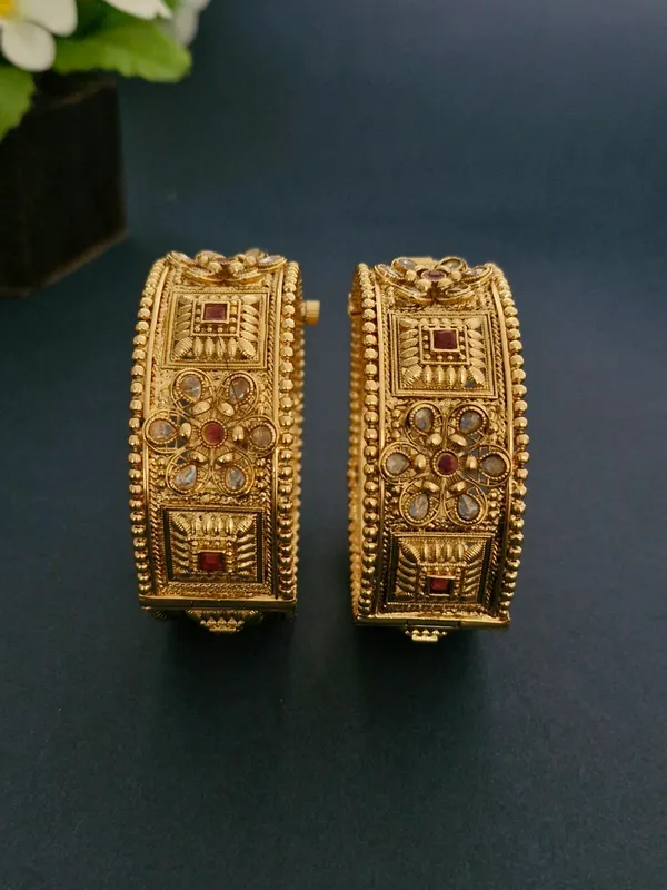 18K_Gold_Plated_Antique_Floral_&_Square_Plaque_Openable_Kada_-_1_Pair_(Set_of_2_for_Both_Hands)