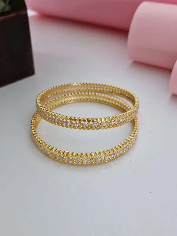 18K_Gold_Plated_Geometric_Honeycomb_Textured_Two-Tone_Bangles_(1_Pair_-_Set_of_2_for_Both_Hands)_|_Gold_&_Silver_Rhodium_Polish_Thin_Bangle_Set