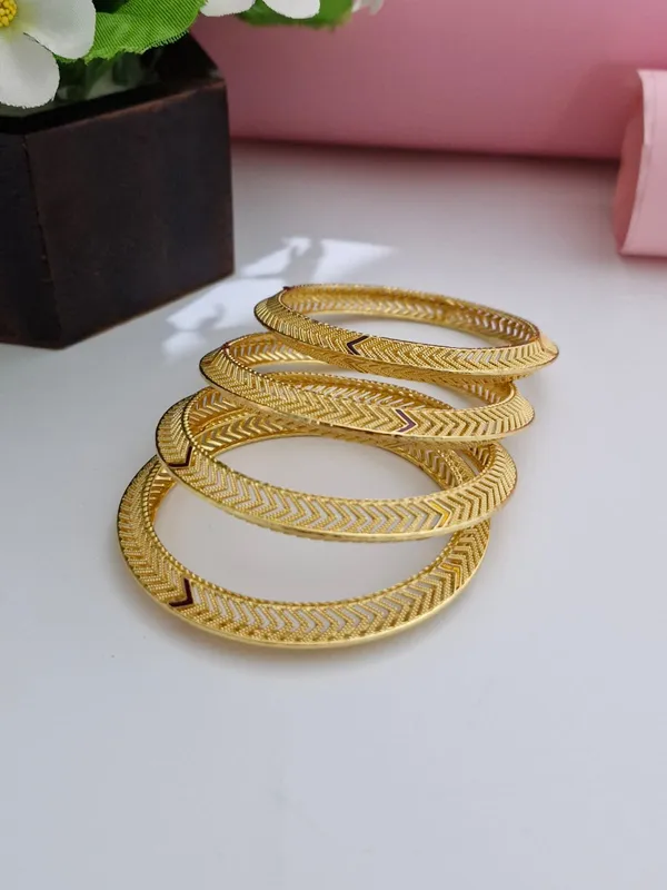 18K_Gold_Plated_V-Shape_Textured_Daily_Wear_Kangan_|_Set_of_2_(1_Pair_Set_for_Both_Hands)