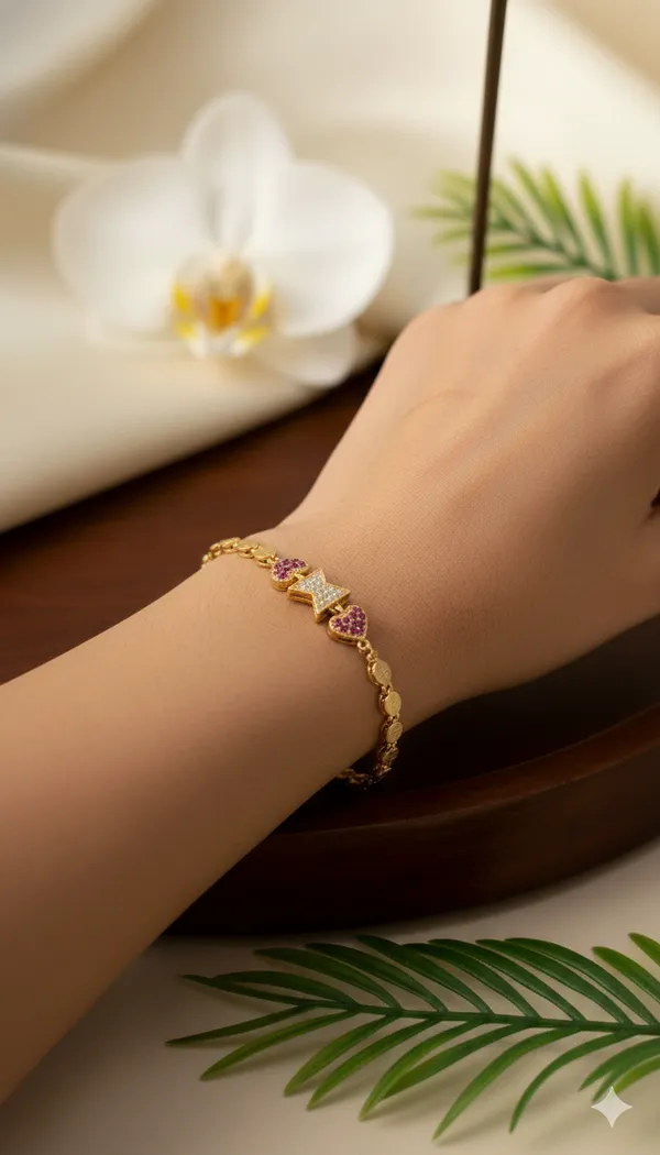 Gold_Heart_Design_Bracelet_For_Women