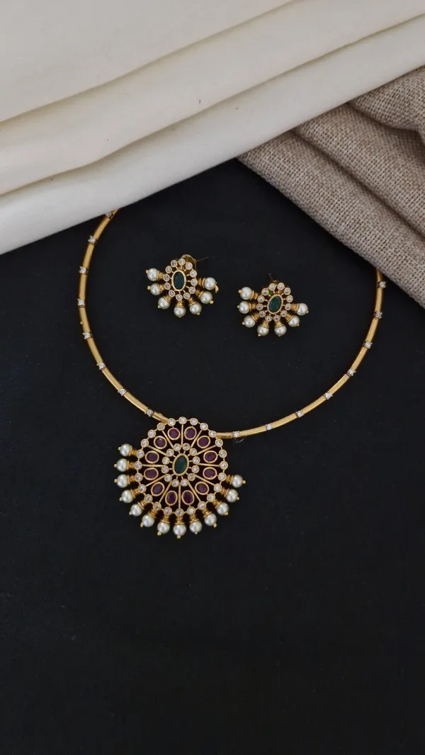 Golden_Antique_Moti_Work_Necklace_with_Earrings_Set_For_Women