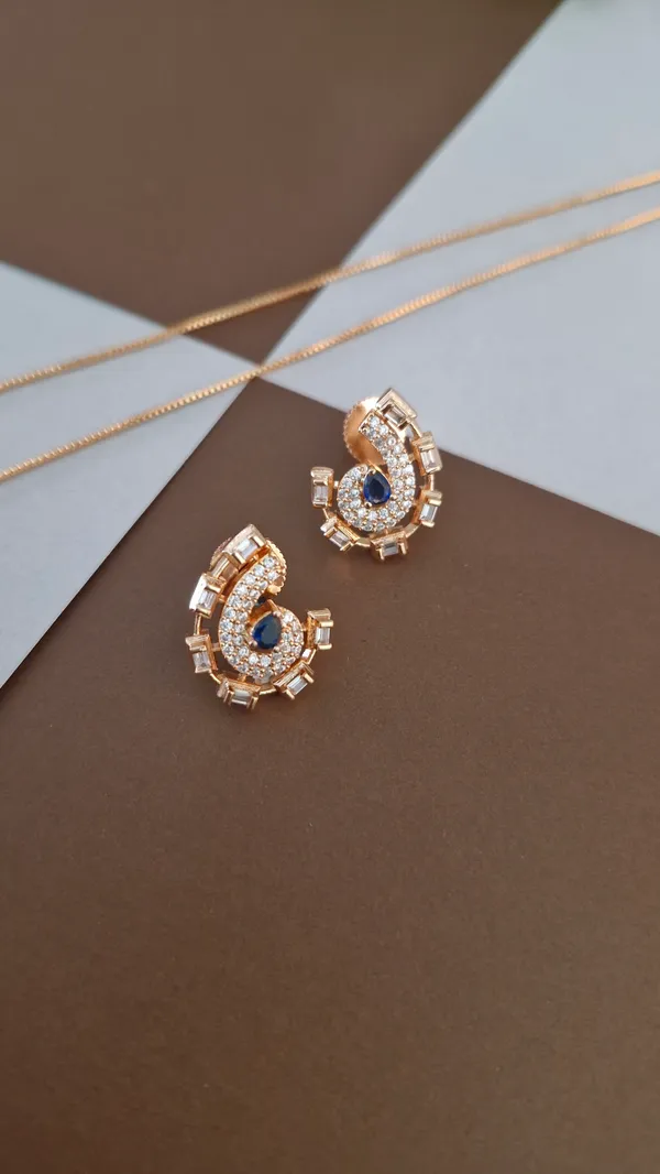 Drop_Design_Pendant_Set
