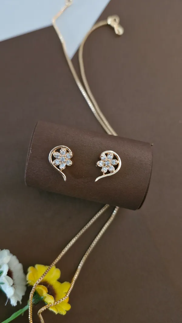 Flower_Drop_Design_Pendant_Set
