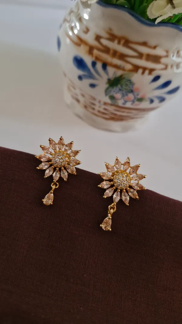 Sunflower_Design_Pendant_Set