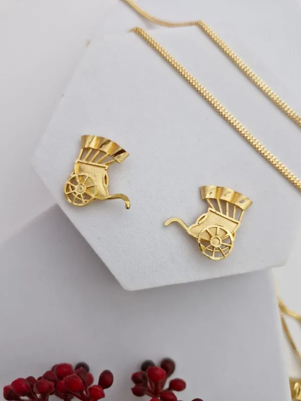 Gold-Tone_Vintage_Cart_Pendant_&_Earring_Set