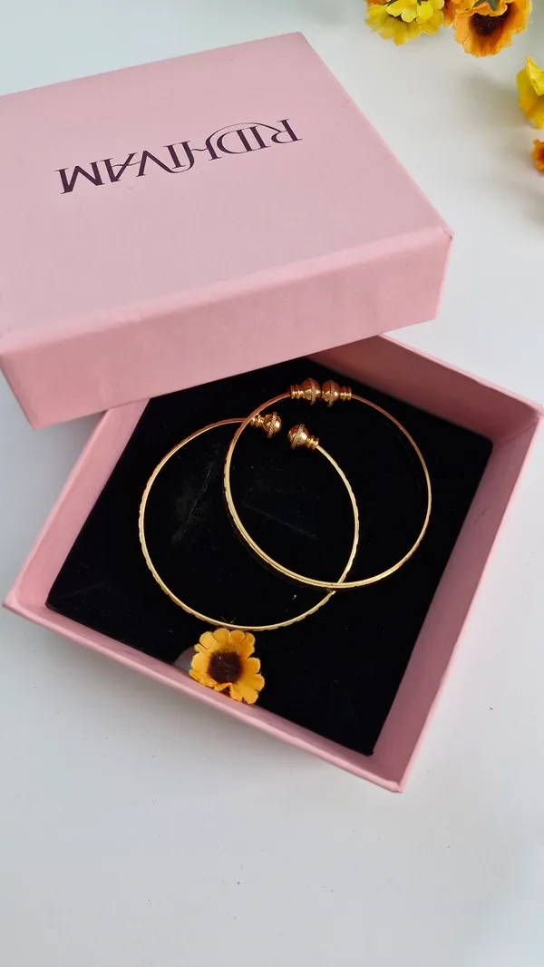 Gold_and_Silver_two_tone_kadli_bangle_