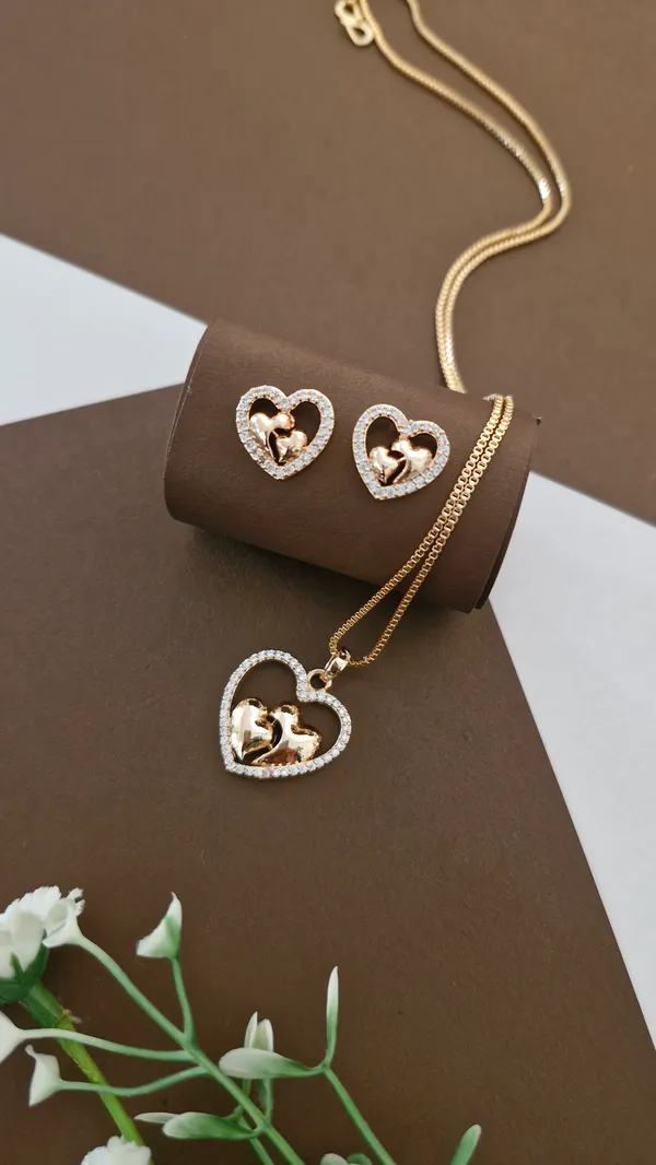 Golden_Heart_Pendant_Set