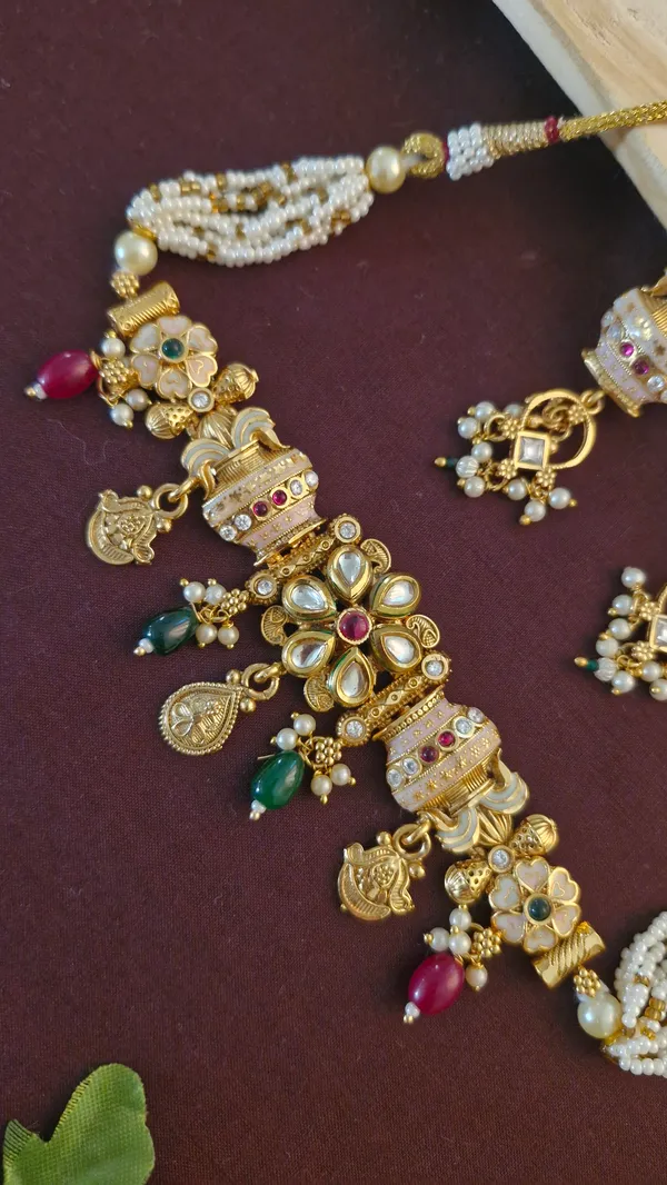 Kalash_design_gold_plated_necklace_set_