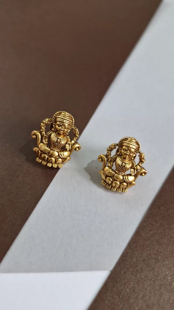 Temple_Design_Pendant_Set
