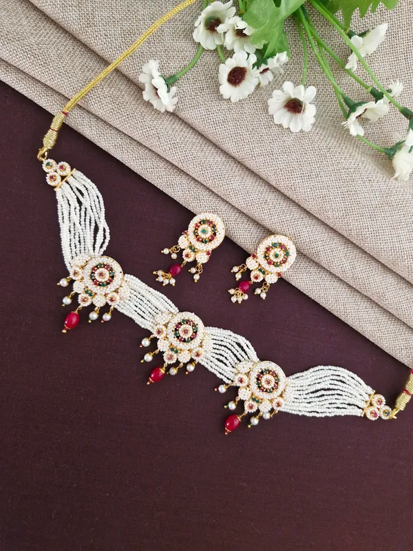 Moti_choker_