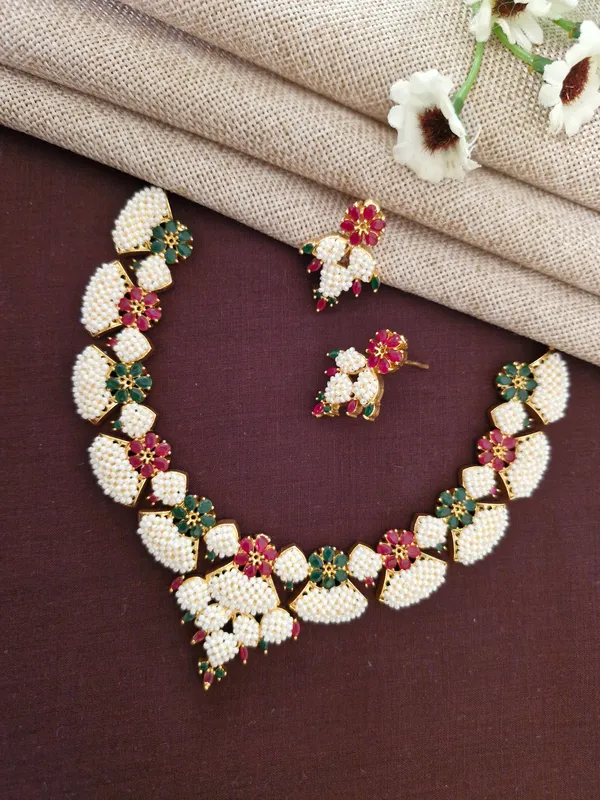 Moti_necklace_