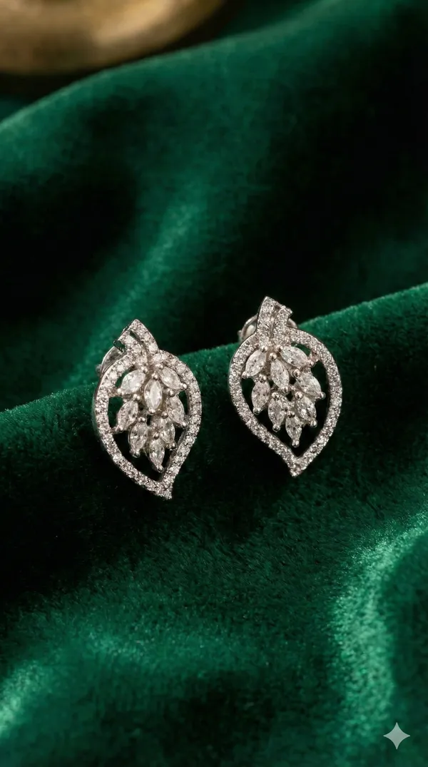 Diamond_Pan_Shape_Pendant_Set_SILVER