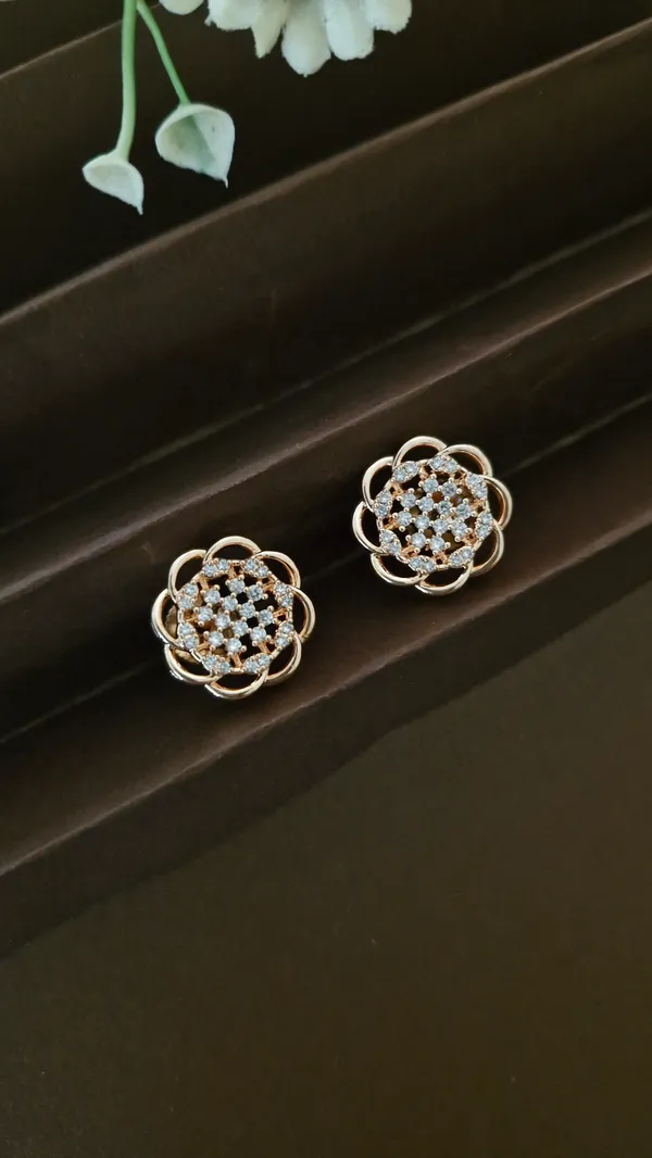 Rose_gold_diamond_pendant_set_