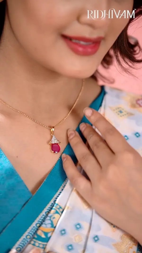 Pink_American_Diamond_Pendent_Set_With_Gold_Plated_Chain_For_Women