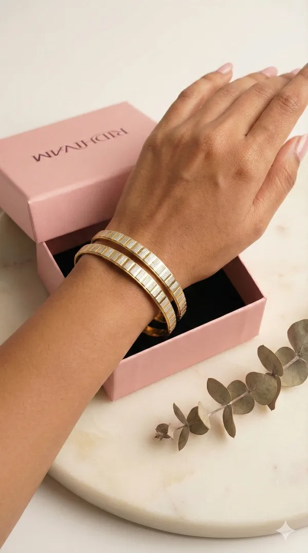 Gold_and_Silver_two_tone_kadli_bangle_