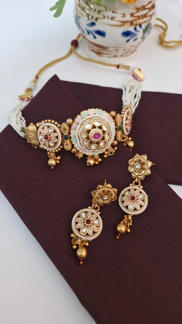 Gold_Choker_Set