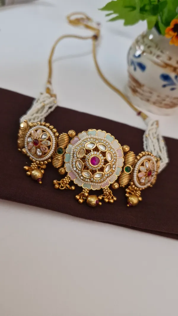 Gold_Choker_Set