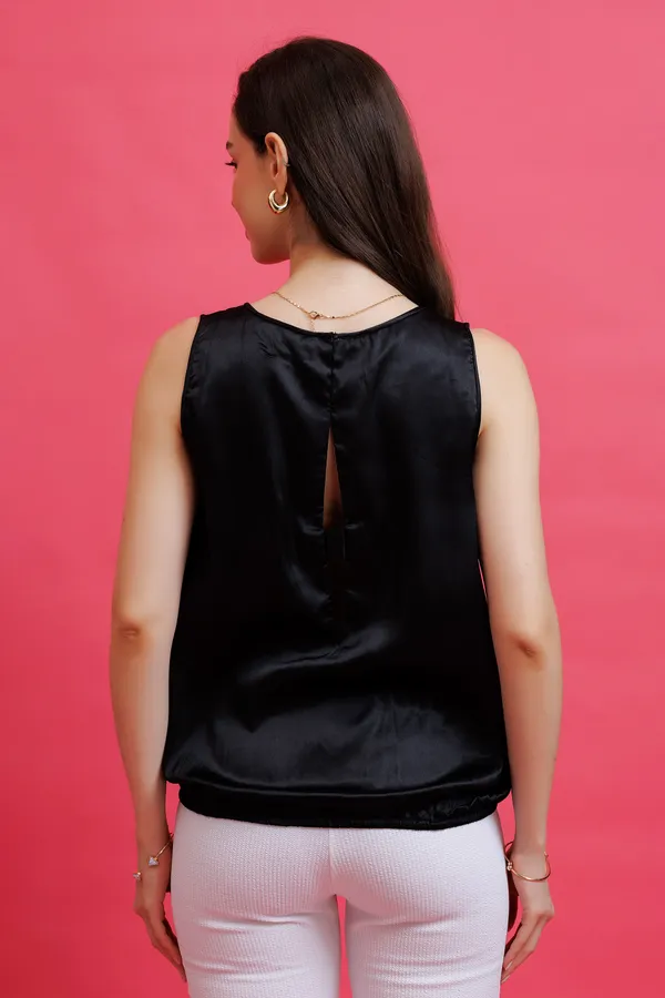 Sleeveless_Casual_Top
