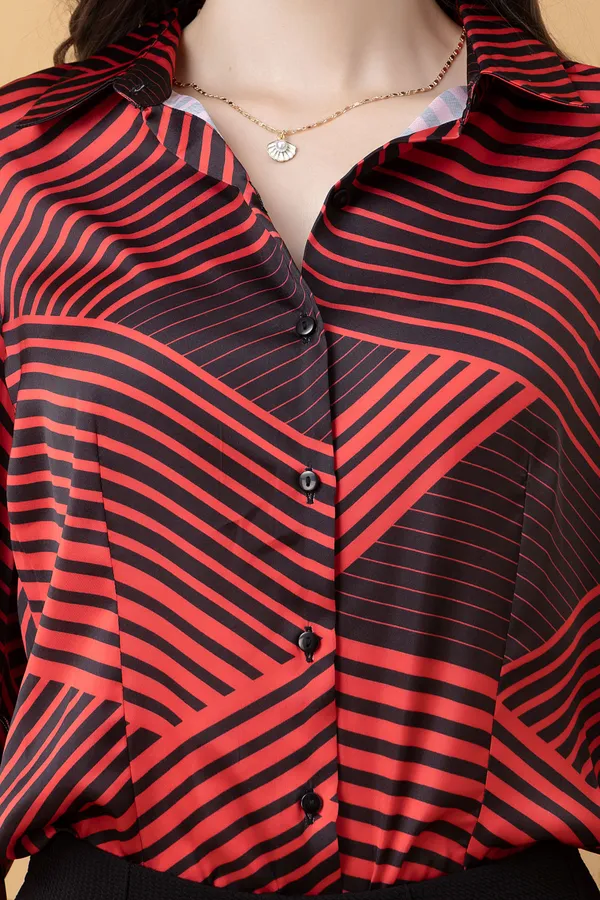 Geometric_Print_Classic_Shirt