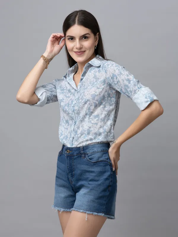 Blue_&_White_Linen_Blend_Floral_Print_Full_Sleeve_Spread_Collar_Hip_Length_Shirt_For_Women_&_Girls
