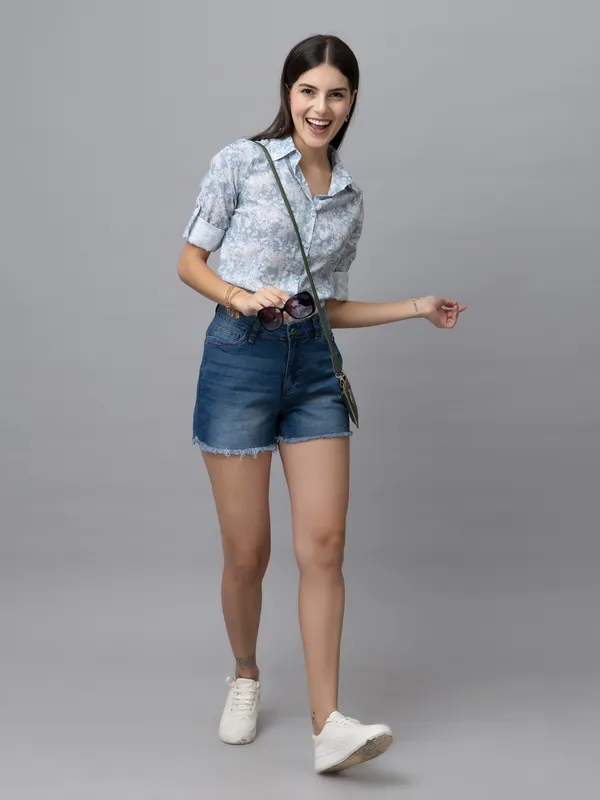 Blue_&_White_Linen_Blend_Floral_Print_Full_Sleeve_Spread_Collar_Hip_Length_Shirt_For_Women_&_Girls