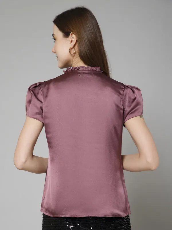 Tulip_Sleeves_Casual_Satin_Top