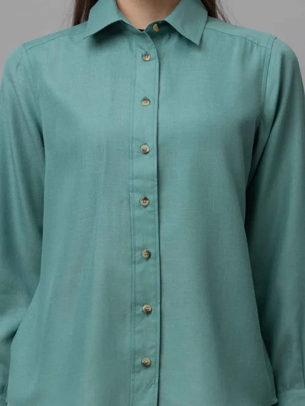 Blue_Linen_Blend_Solid_Full_Sleeve_Hip_Length_Shirt_For_Women