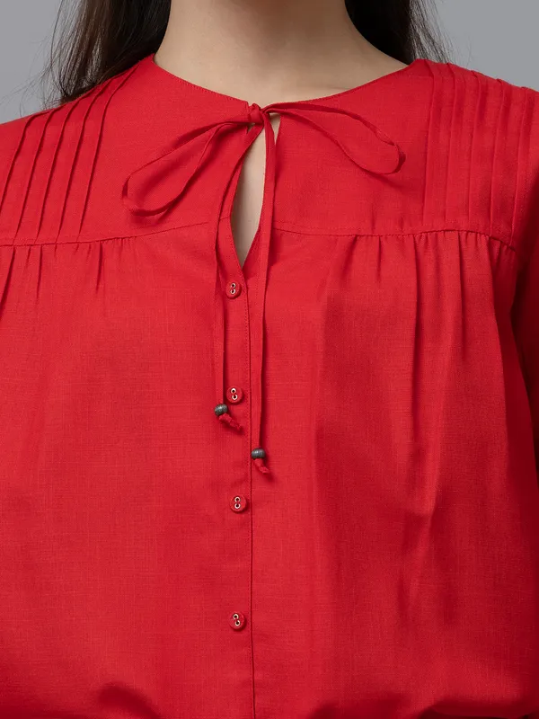 Casual_Linen_Pintuck_Top