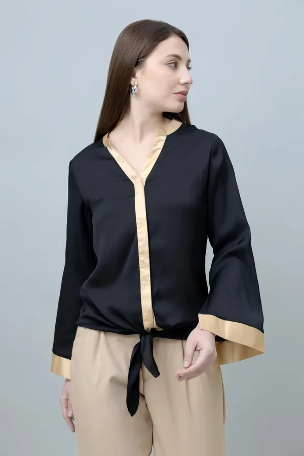 Tie_Knot_Shirt_Style_Top