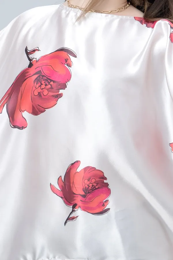 Batwing_Sleeves_Satin_Top