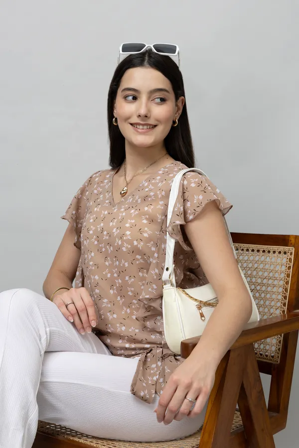 Casual_Ruffle_Top