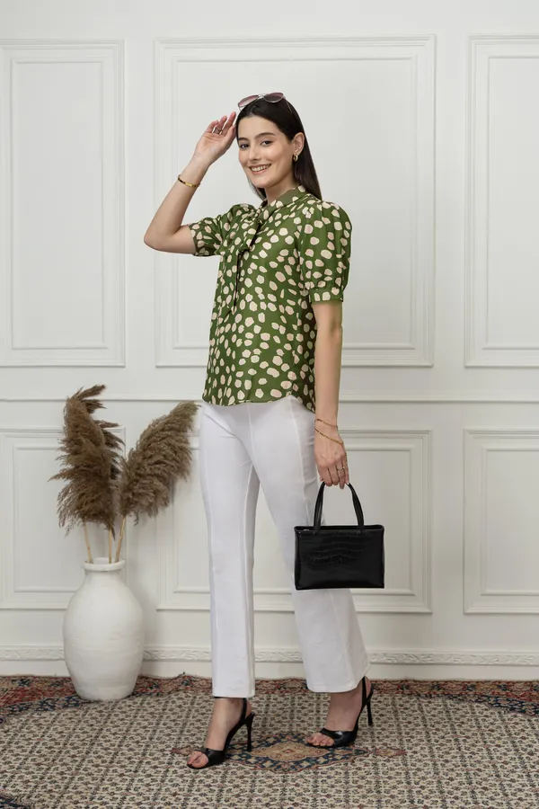 Short_Sleeves_Tie-Up_Neck_Top