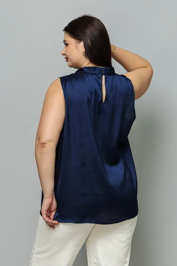 Sleeveless_Tie_Neck_Satin_Top