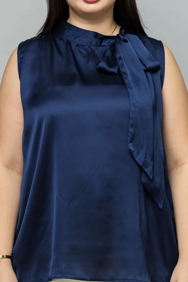 Sleeveless_Tie_Neck_Satin_Top