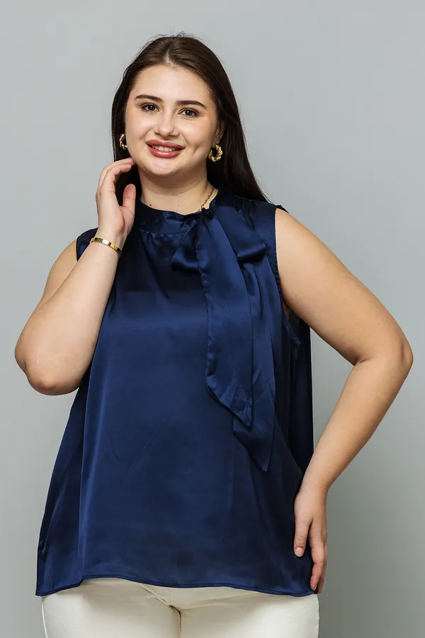 Sleeveless_Tie_Neck_Satin_Top