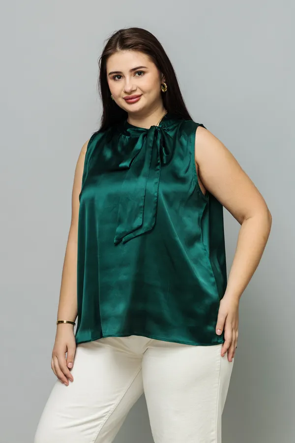 Sleeveless_Tie_Neck_Satin_Top