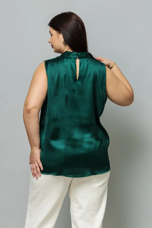 Sleeveless_Tie_Neck_Satin_Top